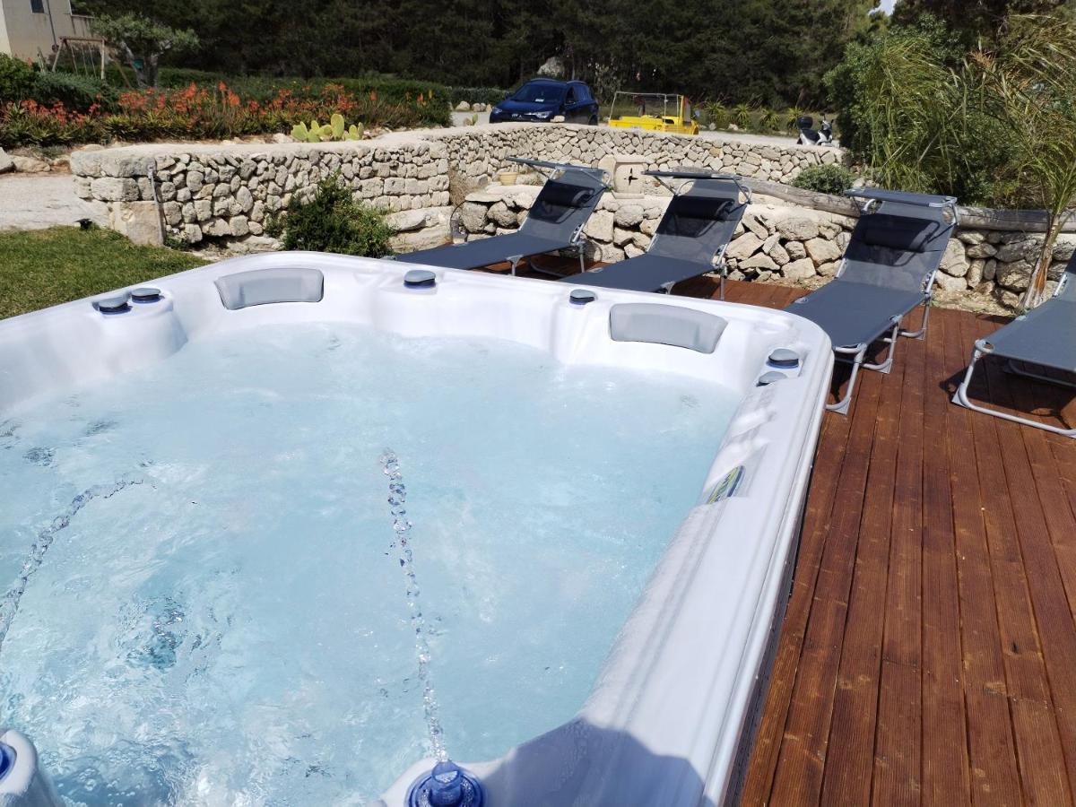 פאביננה Casa Vacanze Senia Del Rais מראה חיצוני תמונה