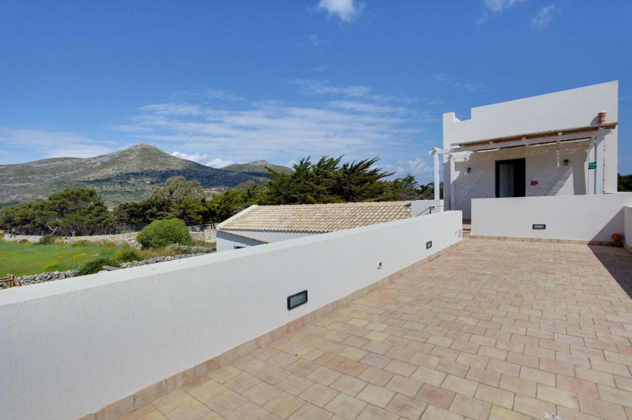 פאביננה Casa Vacanze Senia Del Rais מראה חיצוני תמונה